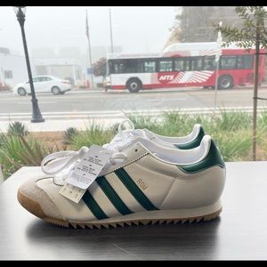 New Adidas Rom Sneakers Green/White WITH TAGS NO BOX Size 10